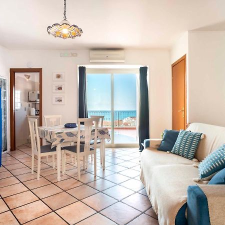 Palazzo Carrano Vietri Sul Mare Bed & Breakfast Екстериор снимка